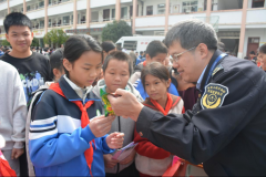 昭平两单元结合开展食物平安科普